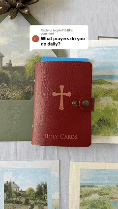 Animated demo of Catholic genuine leather holy card holder in use