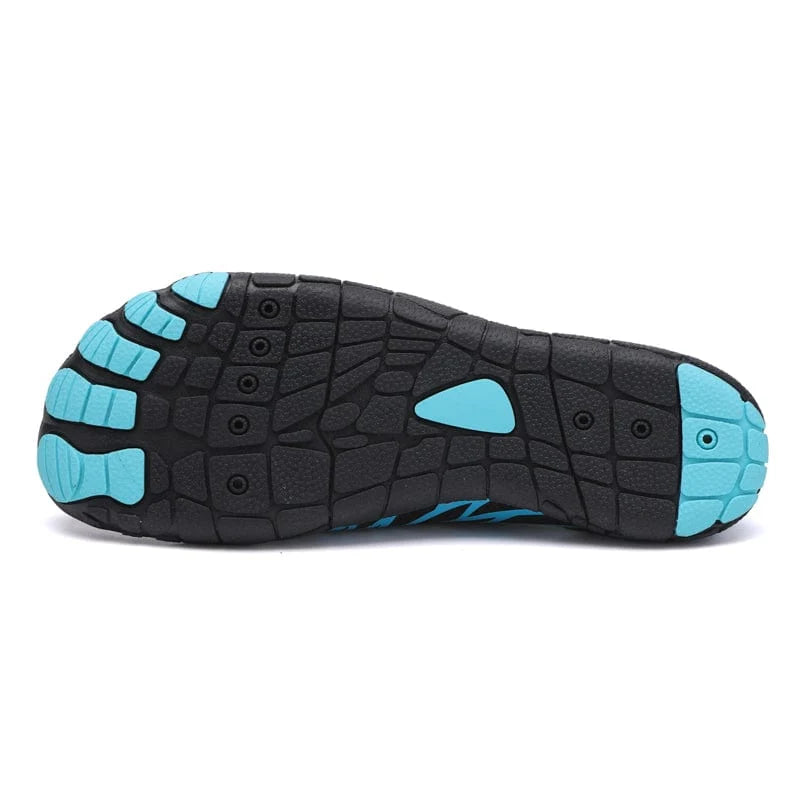 LORO PRO barefoot shoes front view showing wide anatomical toe box