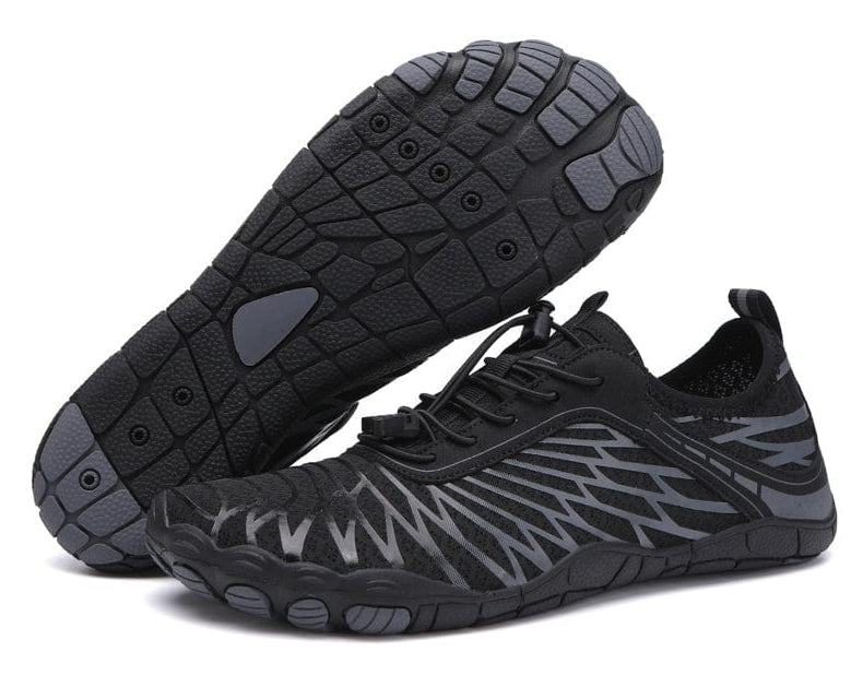 LORO PRO barefoot shoes in Black minimalist unisex sneaker