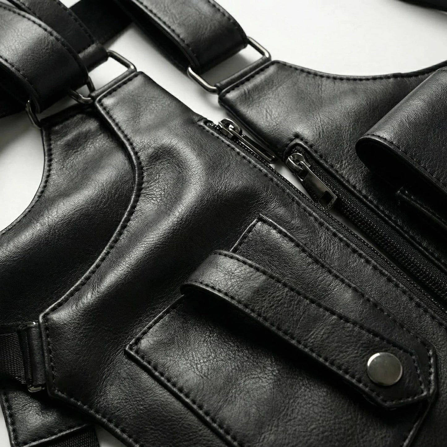 Vaultor™ Classic Shoulder Satchel — Carry More. Show Less. Stay Safe.